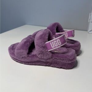 UGG Lilac Fluffy Slippers